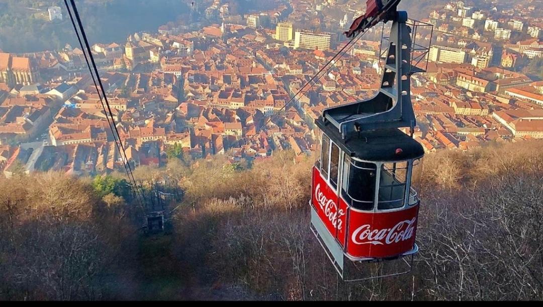 Camere In Regim Hotelier Braşov Esterno foto
